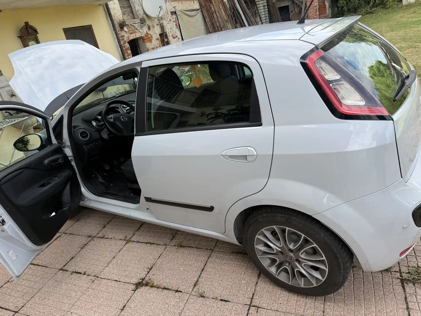 Fiat Punto Evo 5p 1.4 Dynamic Gpl 77cv - 2