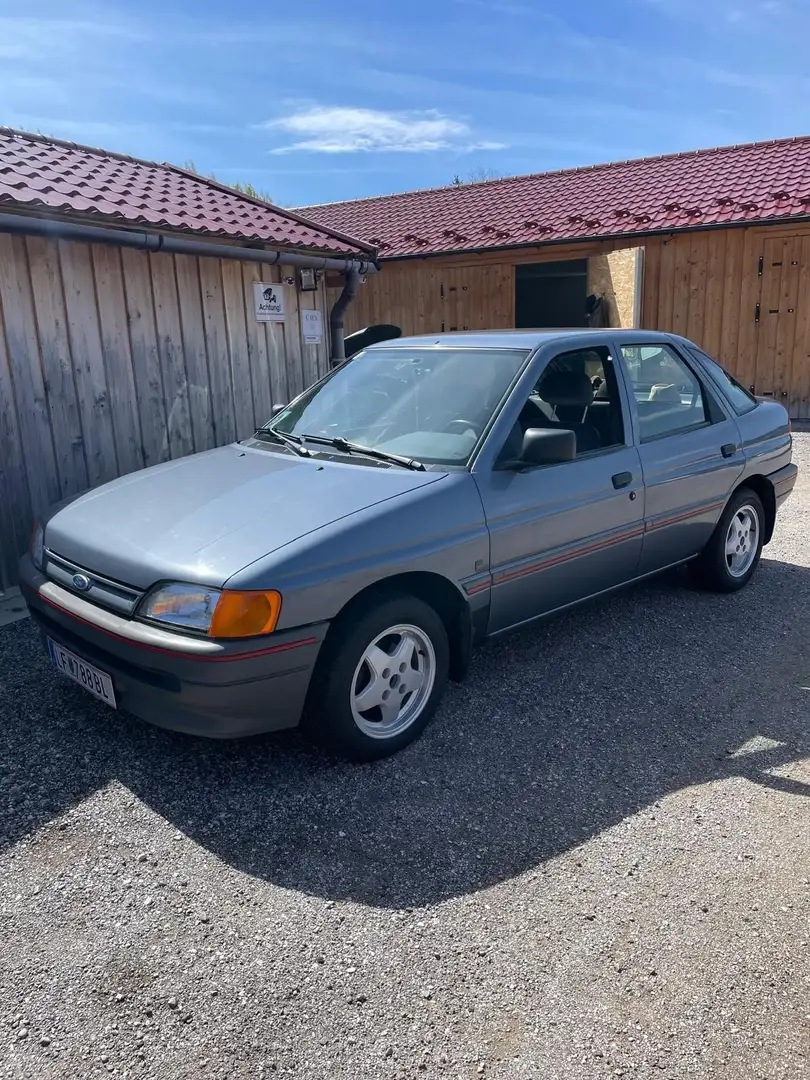Ford Escort CLX 1,4 - 1