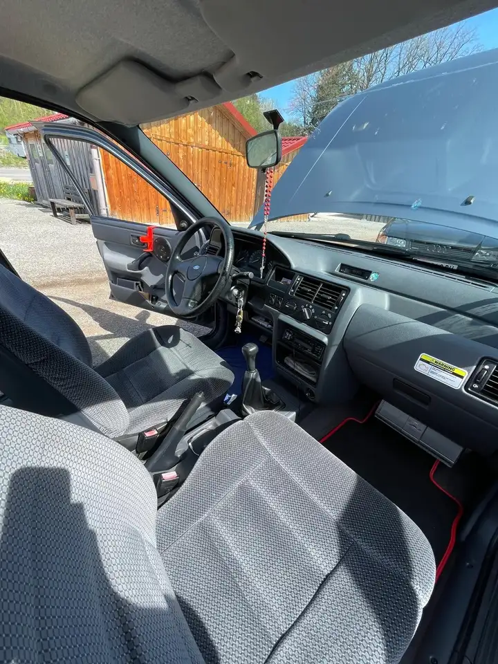 Ford Escort CLX 1,4, foto 7