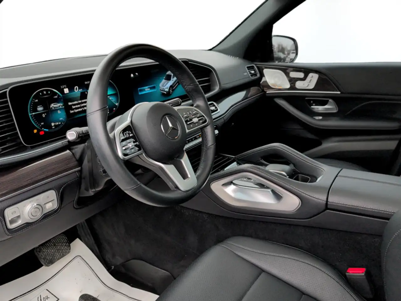 Mercedes-Benz GLE снимка Mercedes-Benz GLE