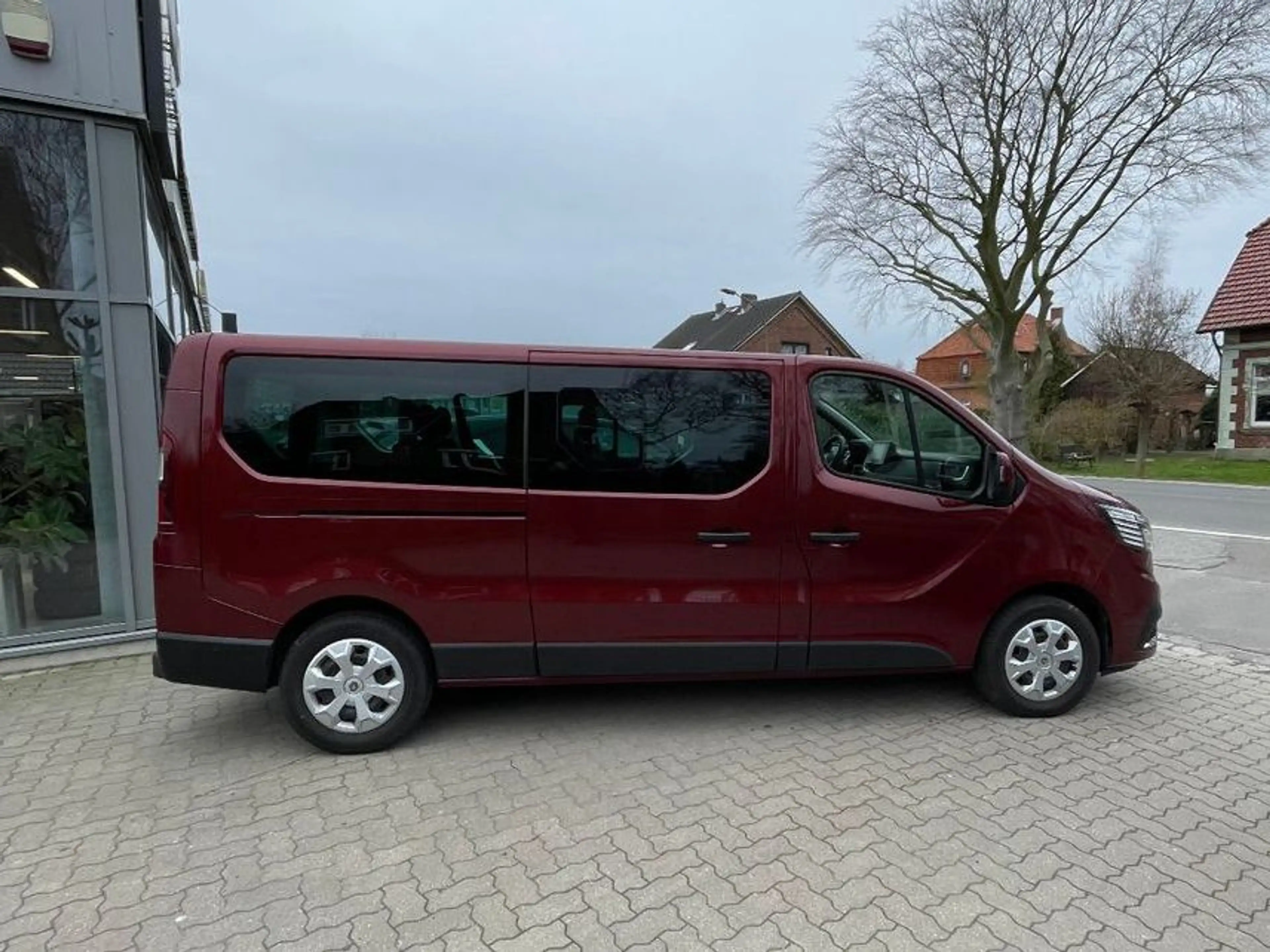 Renault Trafic Combi L2H1 3,0t  Life — photo 6