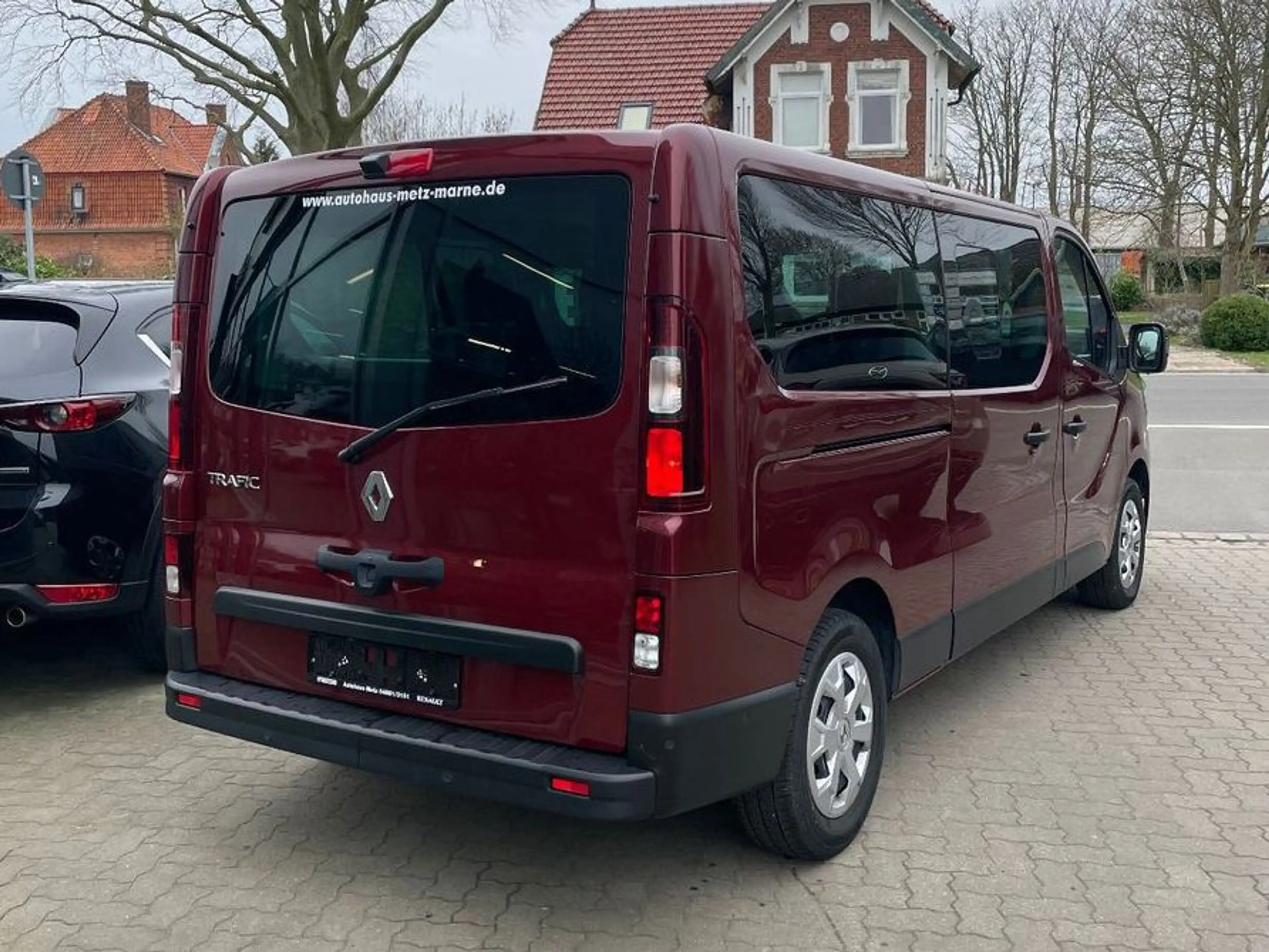 Renault Trafic Combi L2H1 3,0t  Life — photo 2