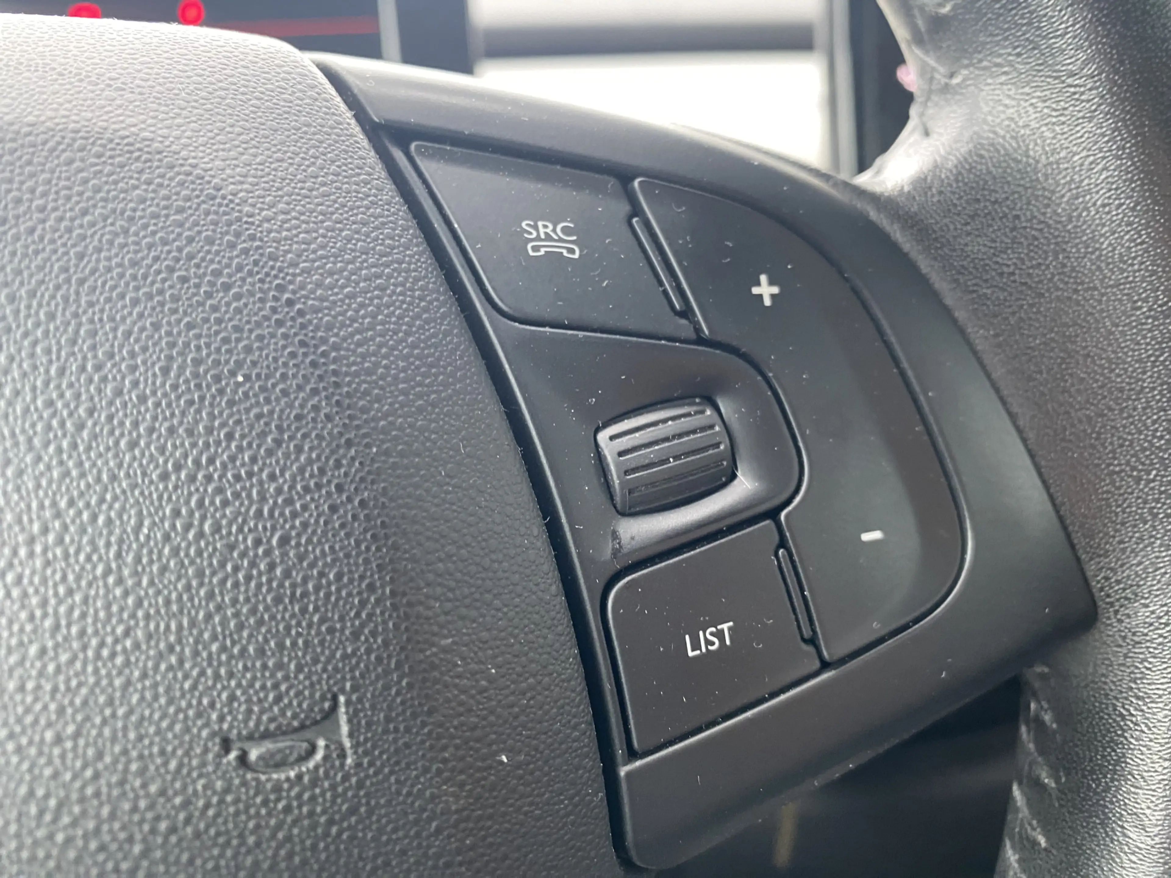 Citroen C4 Cactus 1.2 PureTech Feel Apple Carplay / Android Auto Tre — photo 13
