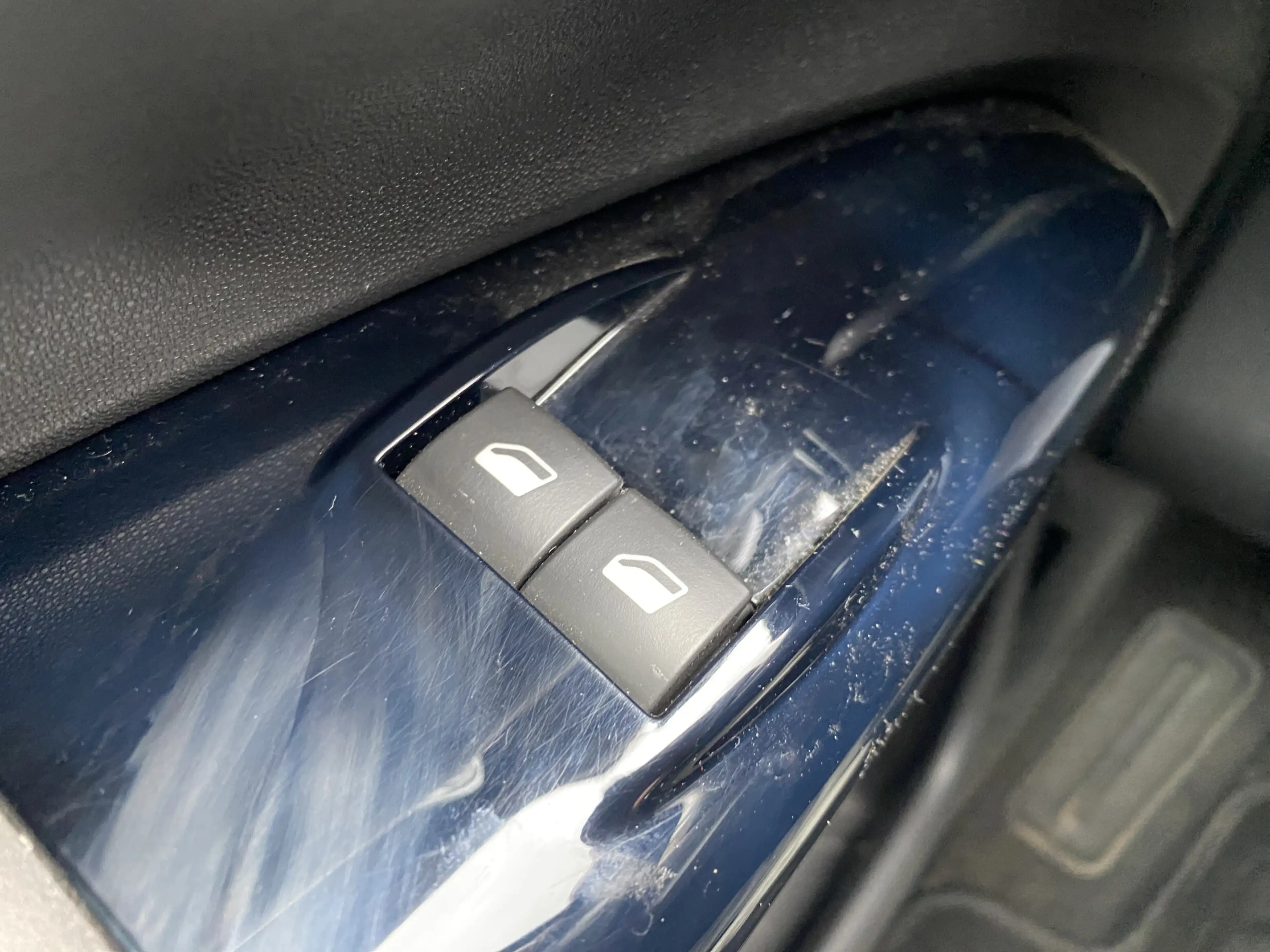 Citroen C4 Cactus 1.2 PureTech Feel Apple Carplay / Android Auto Tre — photo 10
