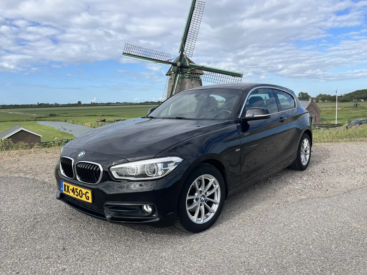 BMW 118