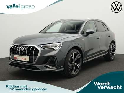 Audi Q3 35 TFSI 150 pk S-tronic S edition / S-Line | Leder