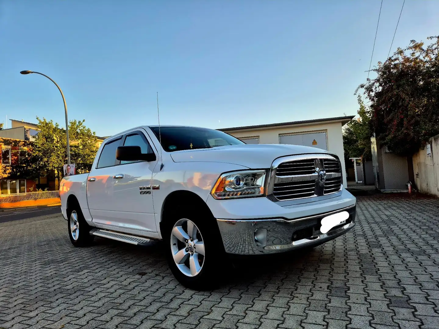 Dodge RAM Weiß - 2