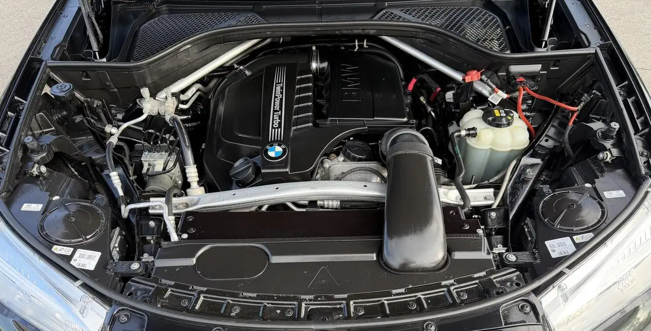 BMW X5 снимка BMW X5