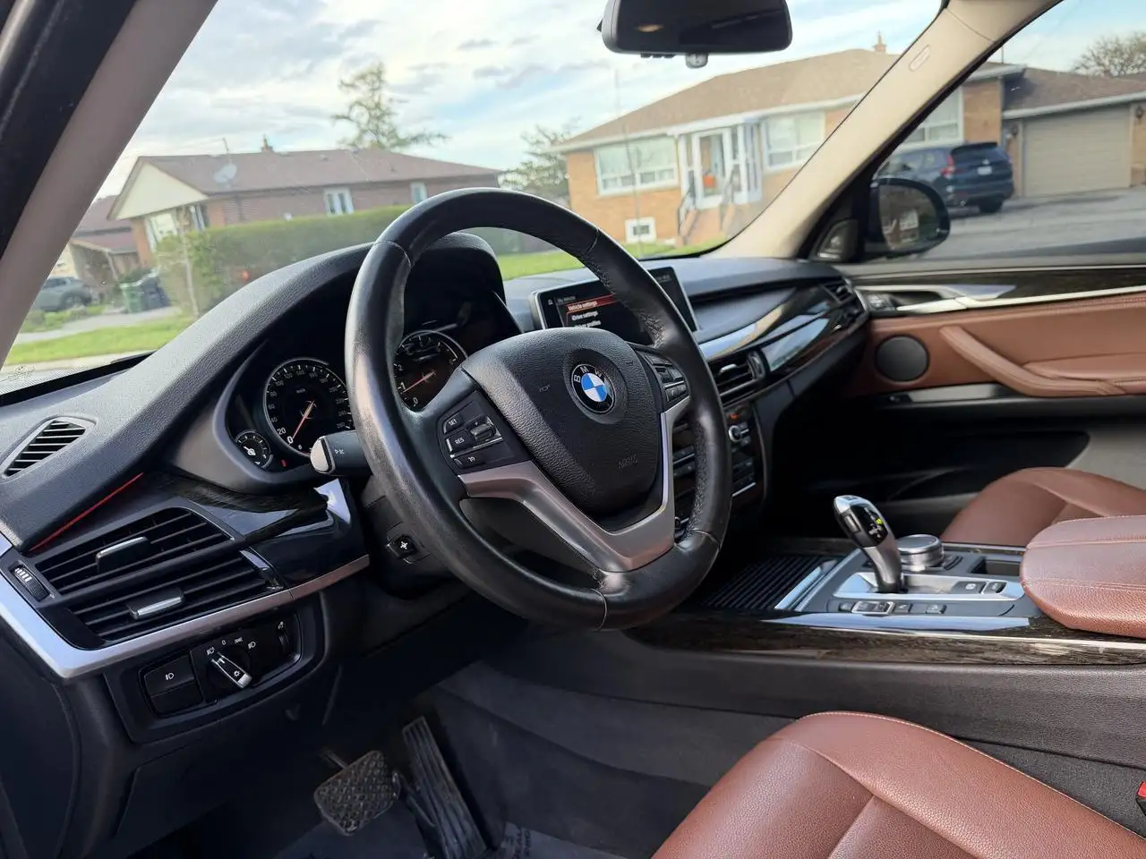 BMW X5 снимка BMW X5