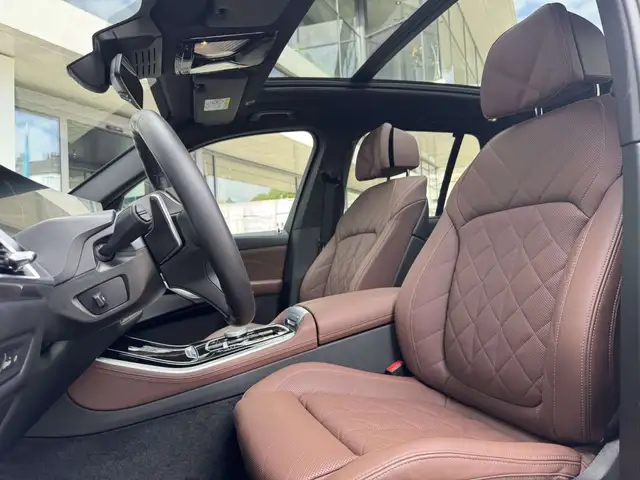 BMW X5 X5 view 8