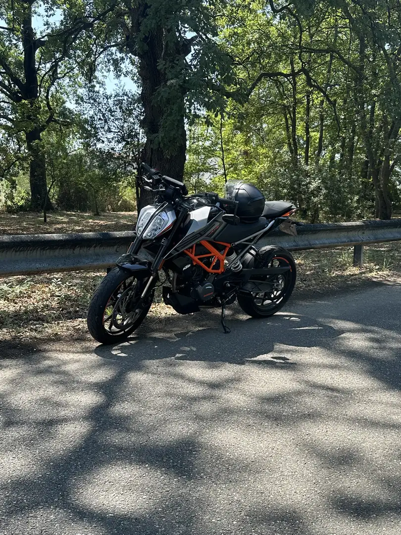 KTM 125 Duke grigio - 1