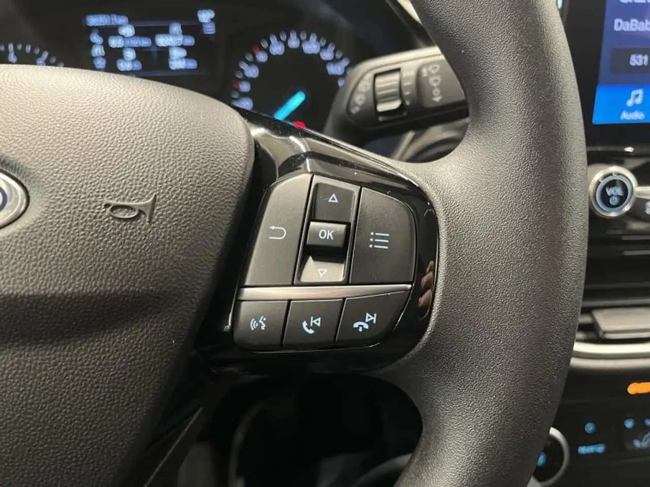 Ford Fiesta 5 portes — photo 6