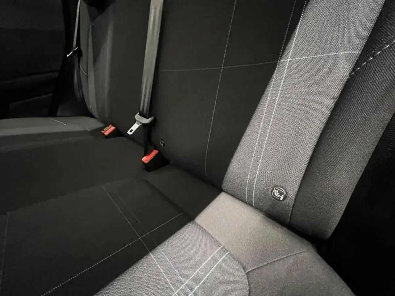 Ford Fiesta 5 portes — photo 15
