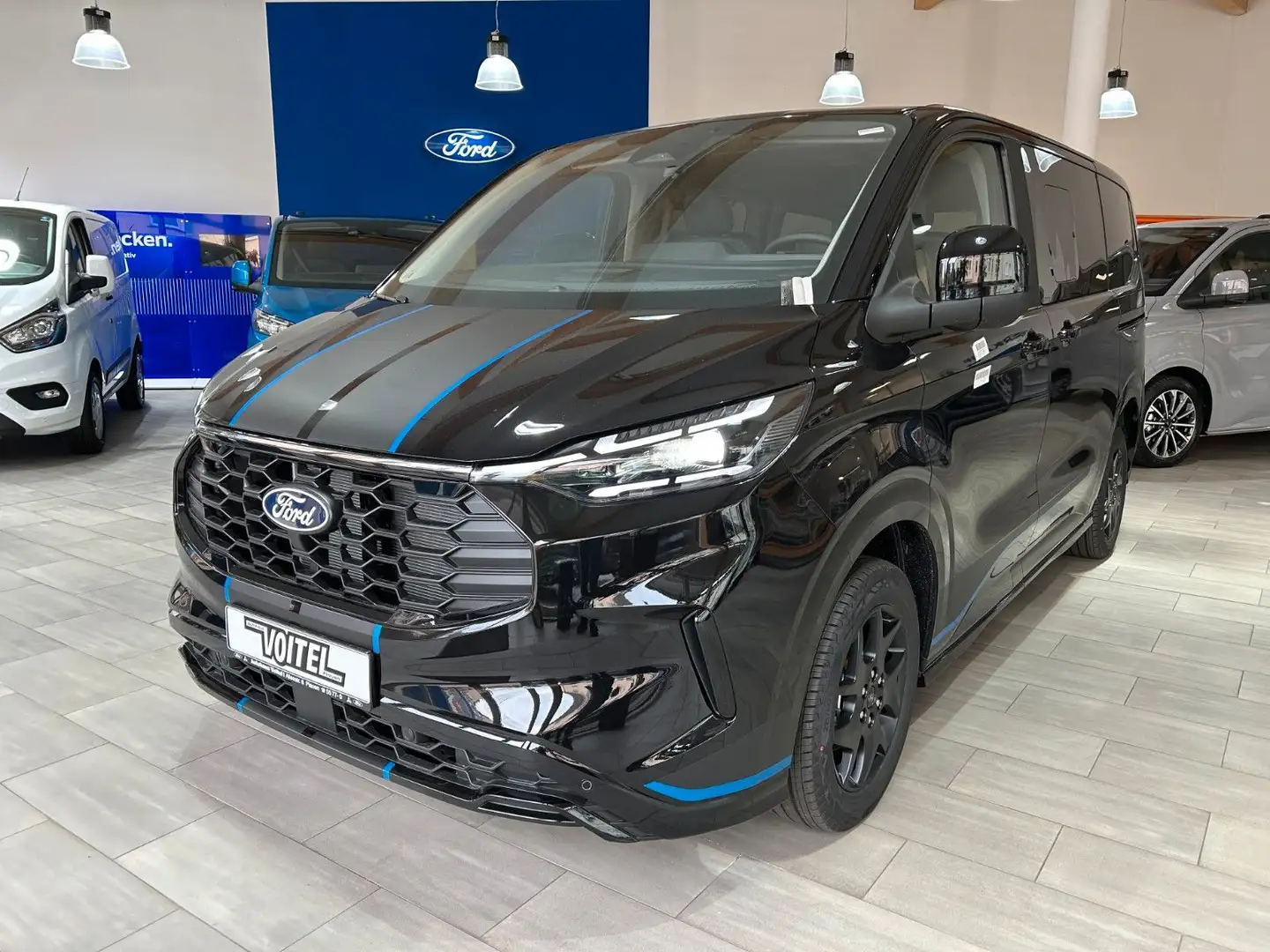 Ford Tourneo Custom 2.0 Ecoblue L1 Sport! Zwart - 1