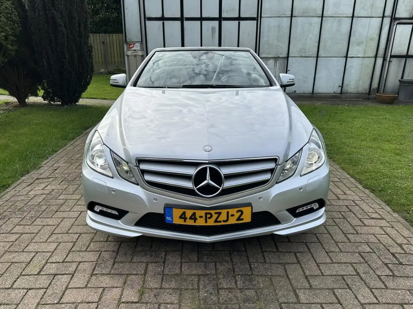 Mercedes-Benz E 350 Cabrio CGI AMG Grijs - 2