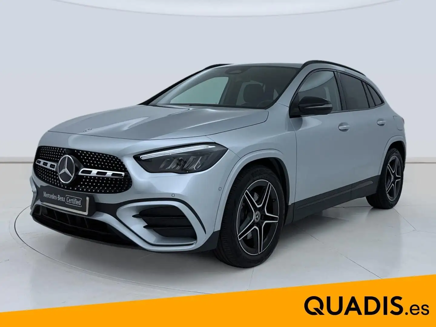 Mercedes-Benz GLA 200 200d 8G-DCT Plateado - 1