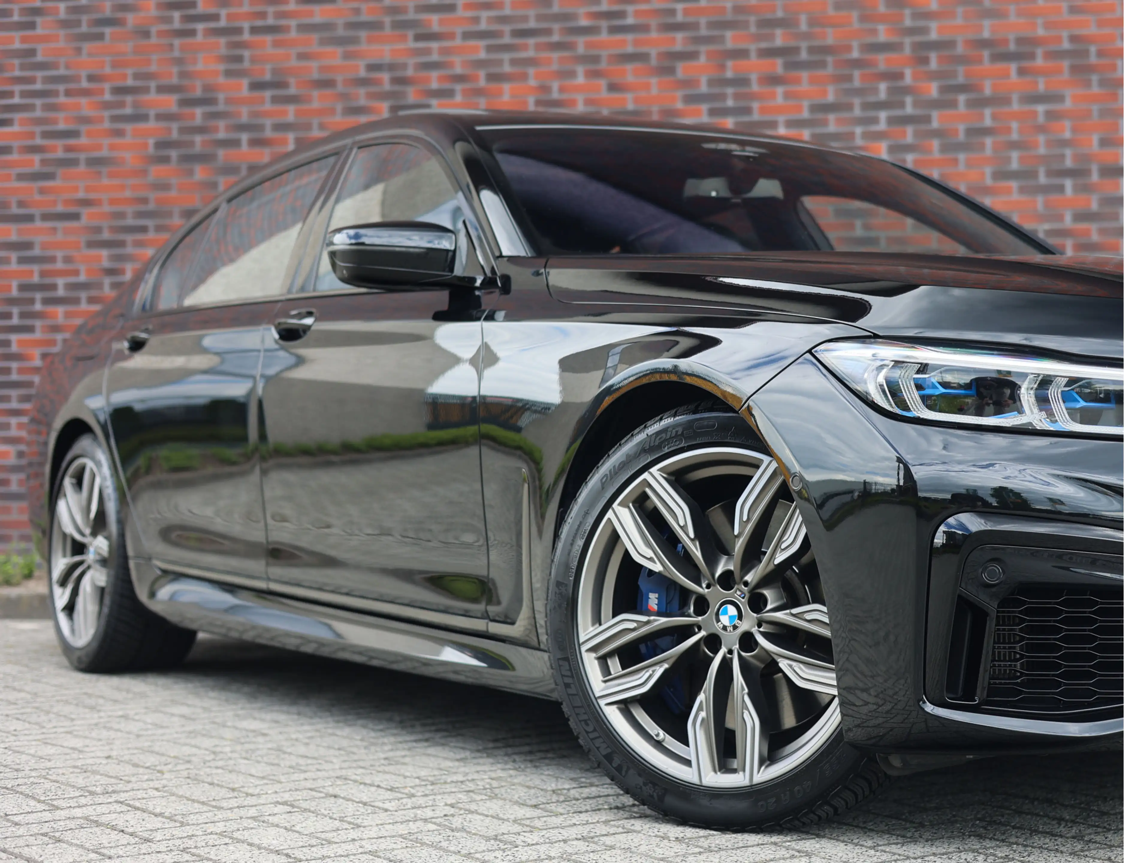 BMW 760 7-serie M760Li xDrive | Skylounge - M Driver's Pac — photo 6
