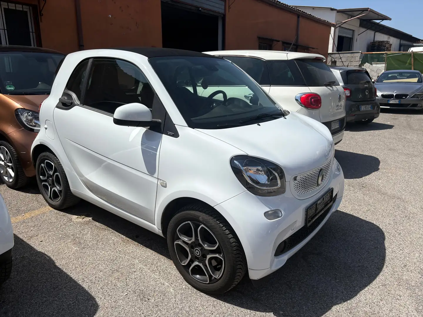 smart forTwo Chiamare prima per appuntamento Bianco - 2