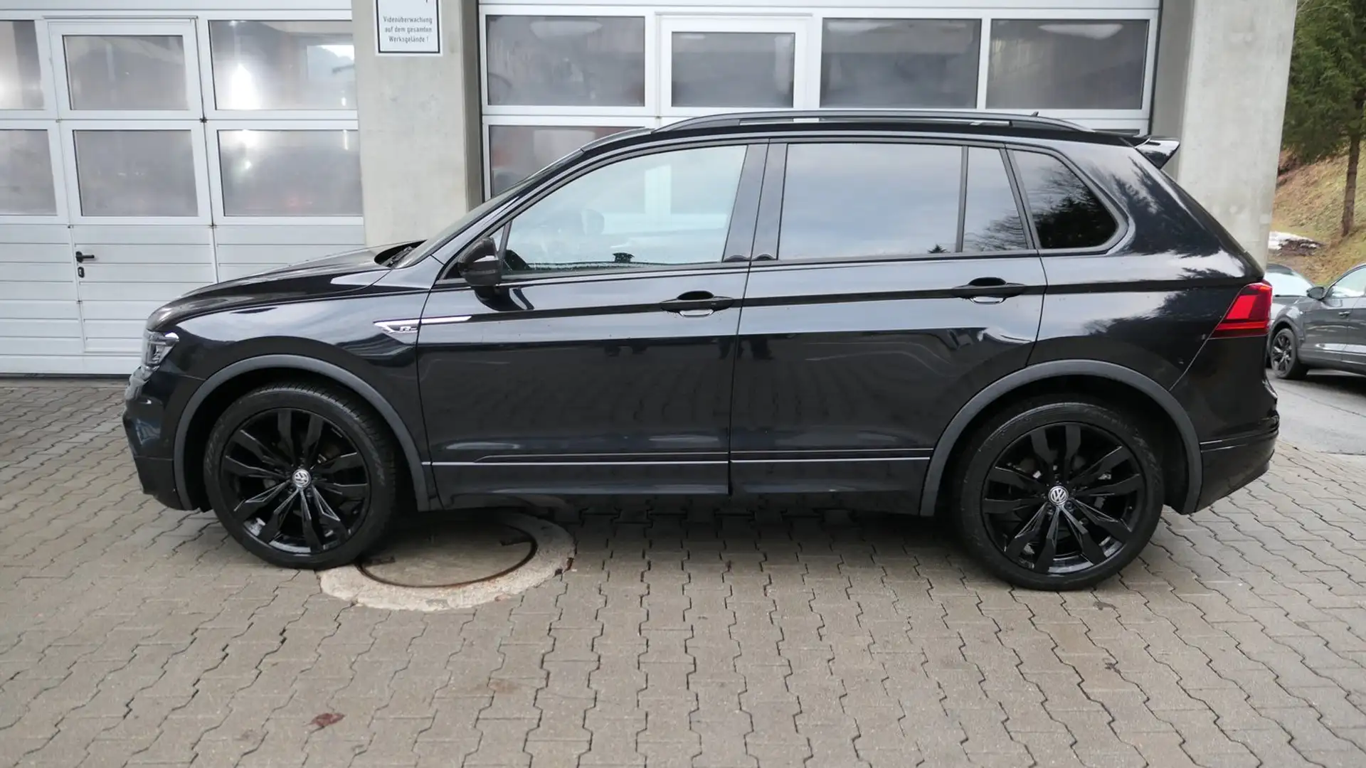 Volkswagen Tiguan Sky TDI SCR 4MOTION DSG Noir - 2