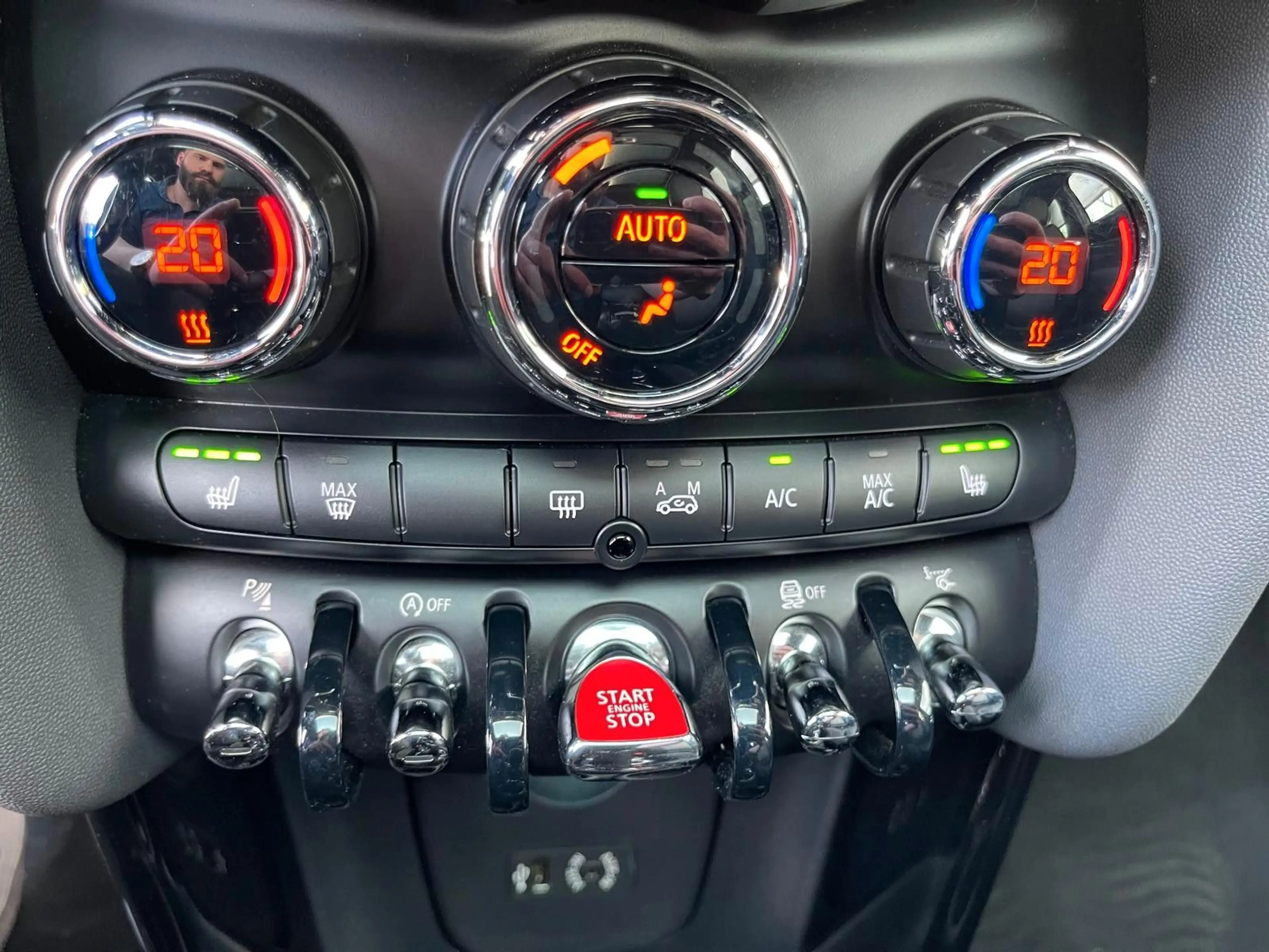 MINI Cooper SD /AUT/PANO/SHZ/HEAD-UP/GARANTIE — photo 15