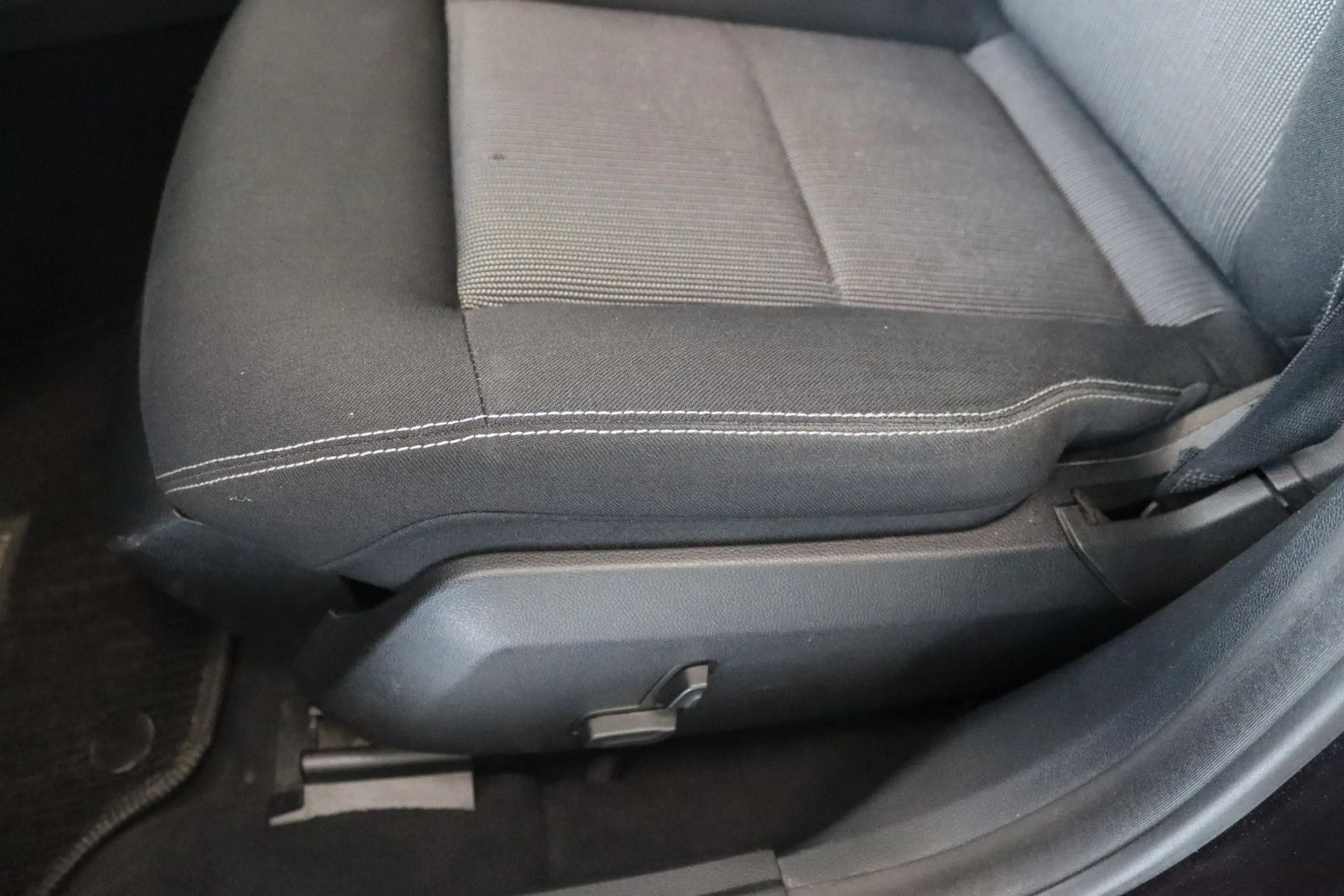 Mercedes-Benz E 250 Phoenixx-Germania Bestattungswagen Leichenwagen — photo 8