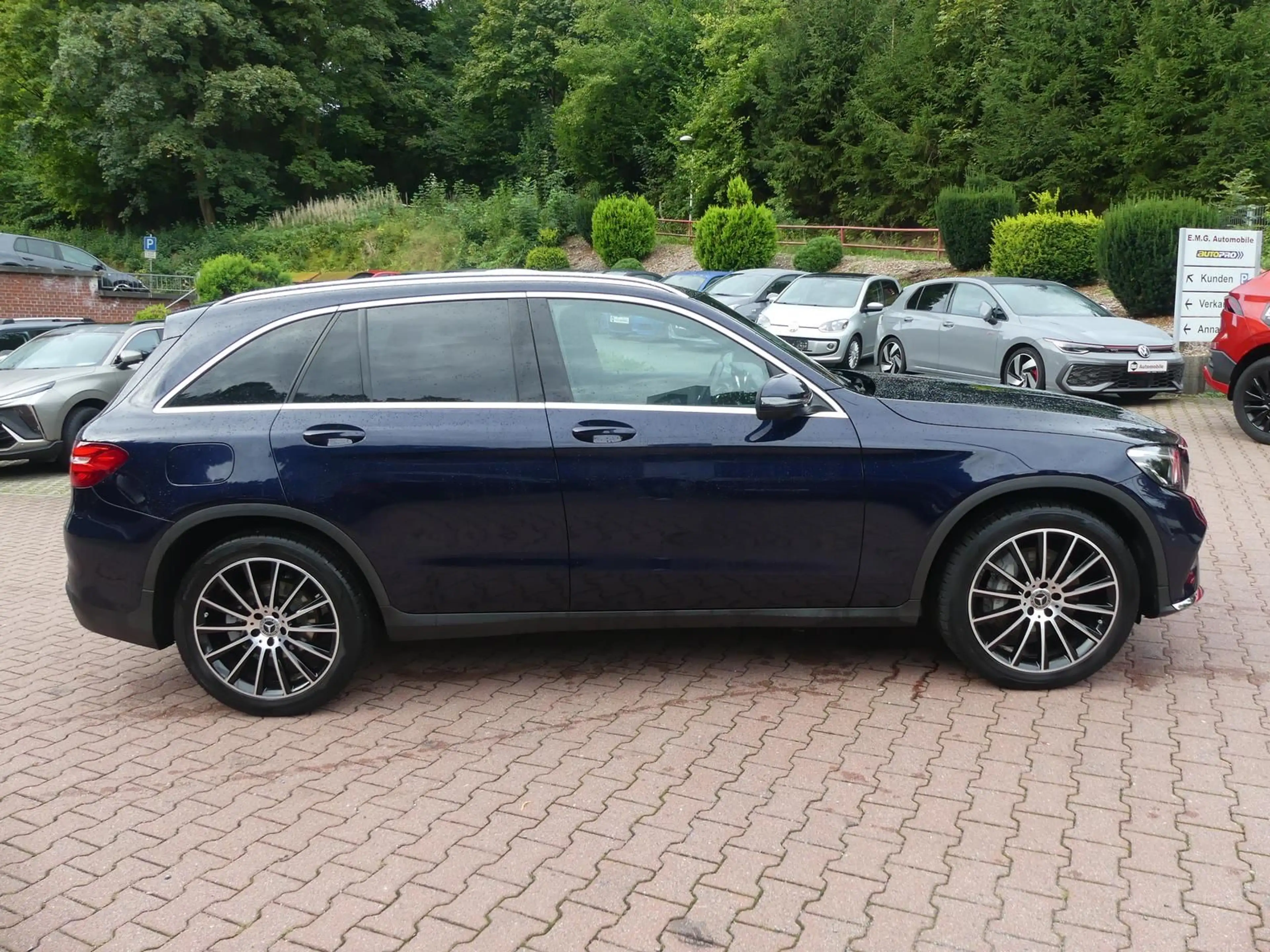 Mercedes-Benz GLC 250 *4Matic*AMG*Leder*Klimaauto*SHZ*Kam*LED — photo 4