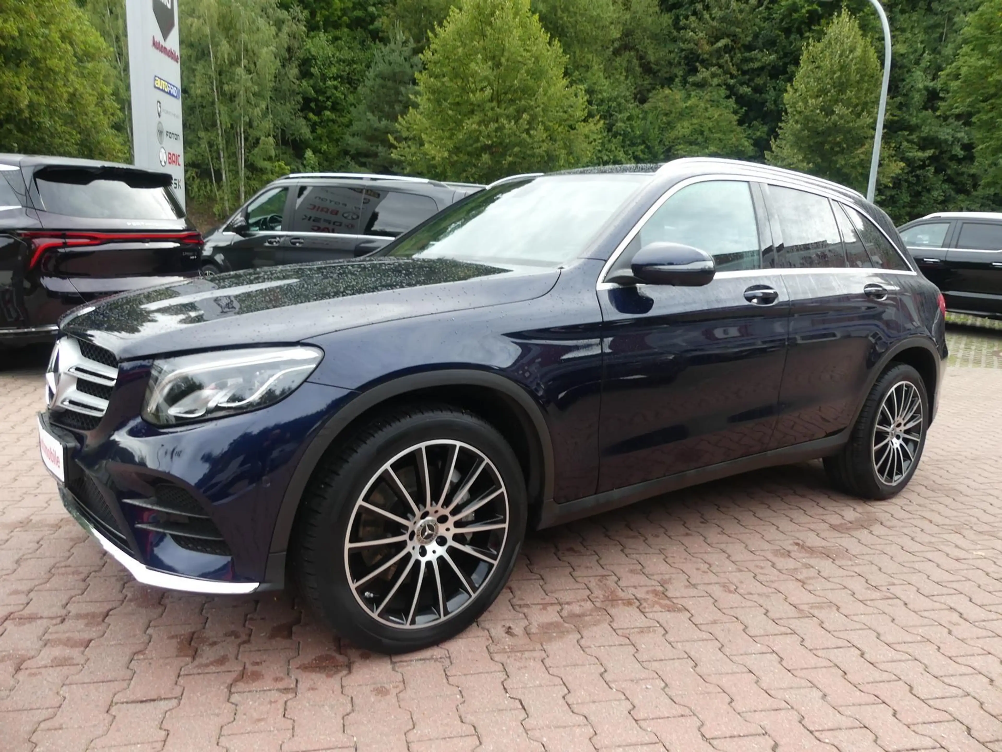 Mercedes-Benz GLC 250 *4Matic*AMG*Leder*Klimaauto*SHZ*Kam*LED