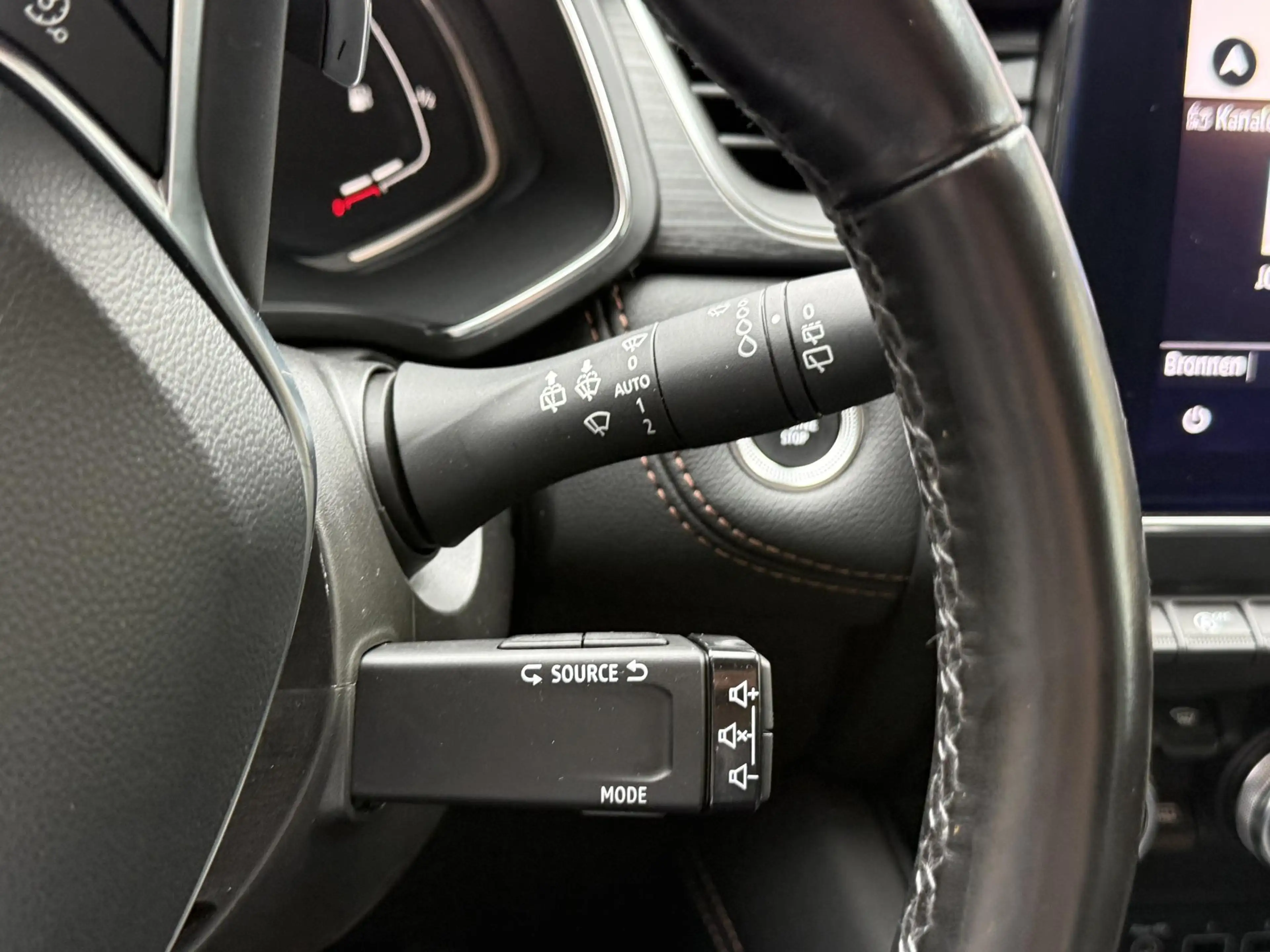 Renault Captur 1.3 TCe 130 Initiale Paris | NAP | Trekhaak | 360 — photo 32