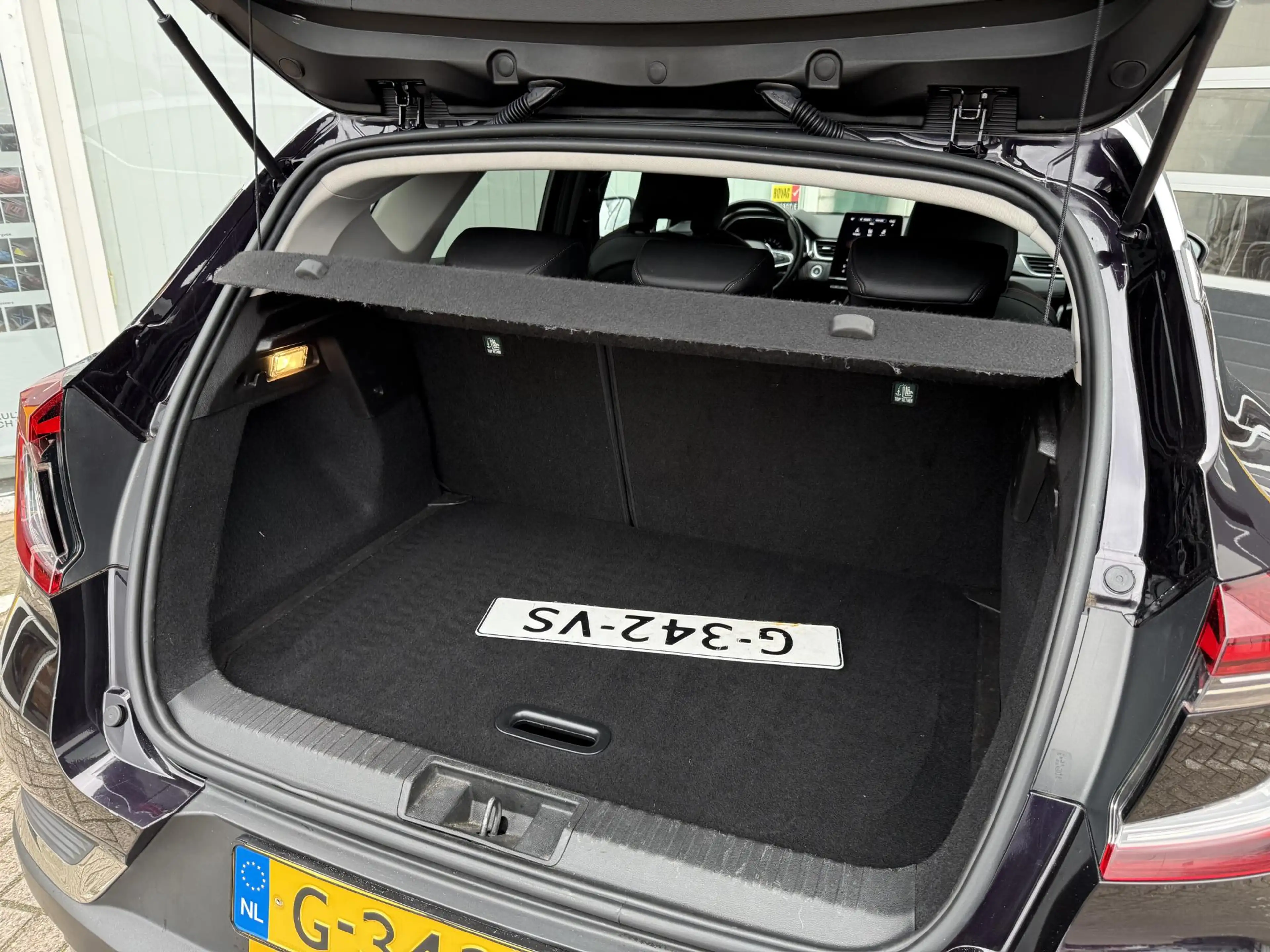 Renault Captur 1.3 TCe 130 Initiale Paris | NAP | Trekhaak | 360 — photo 9