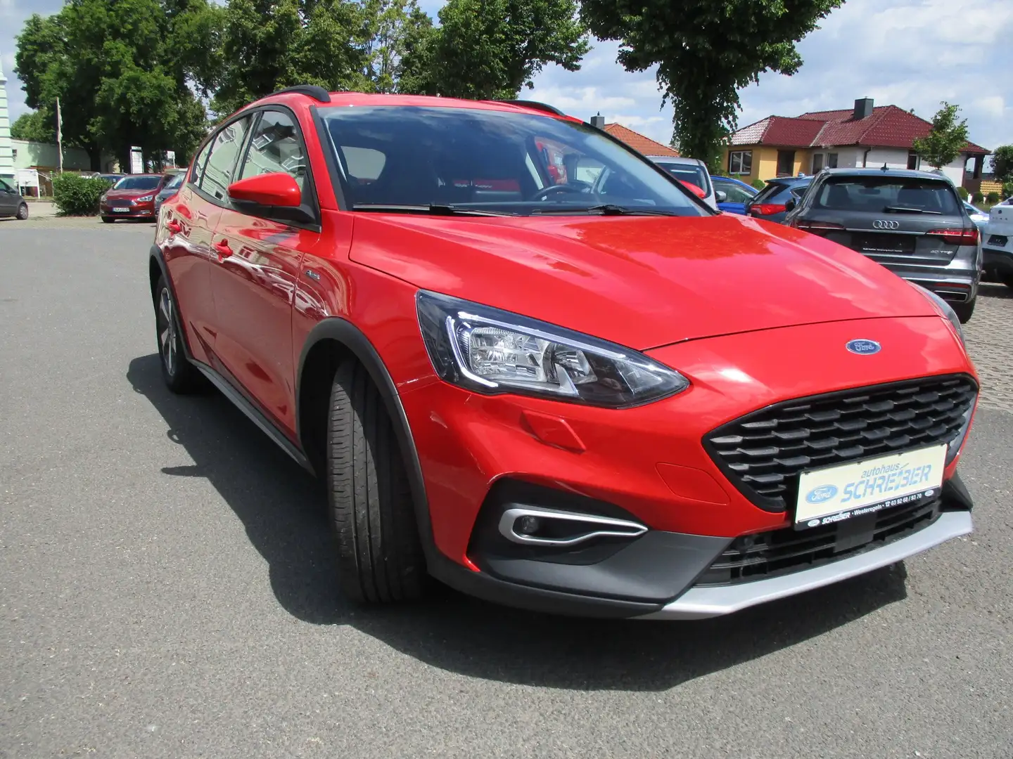 Ford Focus Focus 1.0 EcoBoost S&S Aut. ACTIVE, Navi, SH Rojo - 2