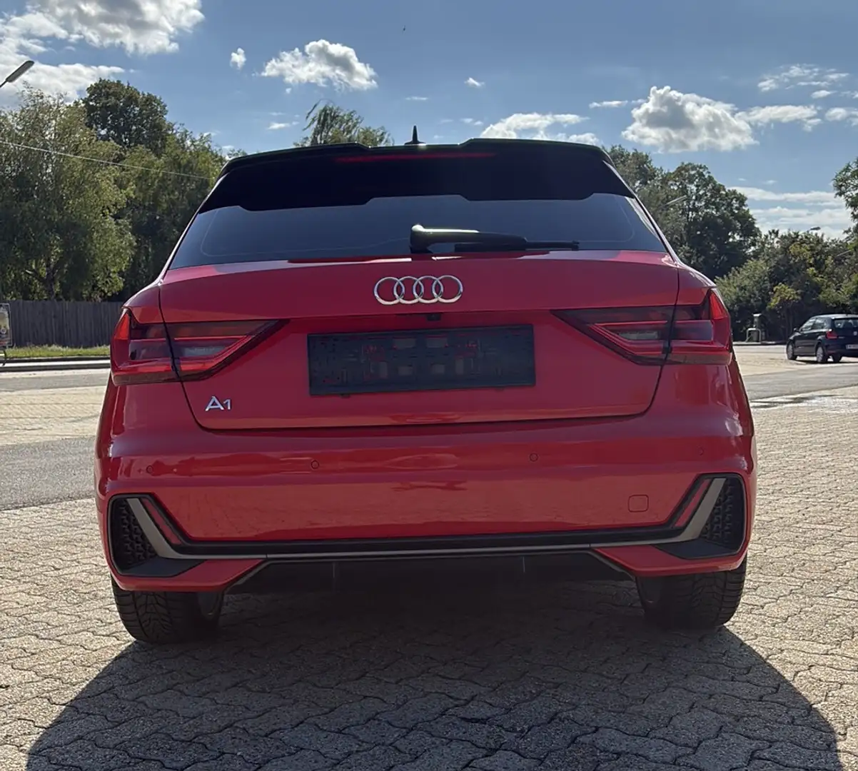 Audi A1 SB 30 TFSI S-line S-tronic - 2
