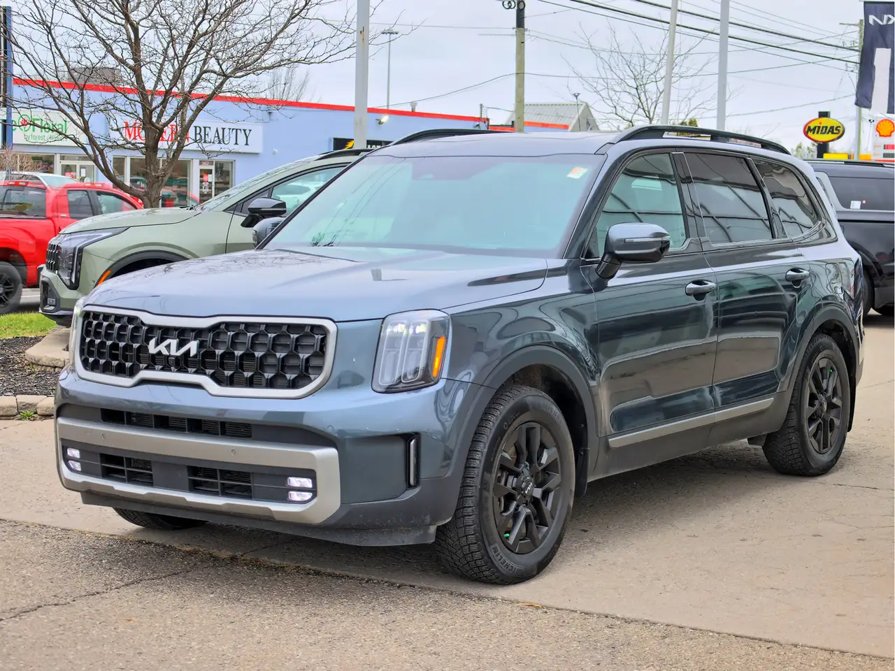 Kia Telluride снимка Kia Telluride