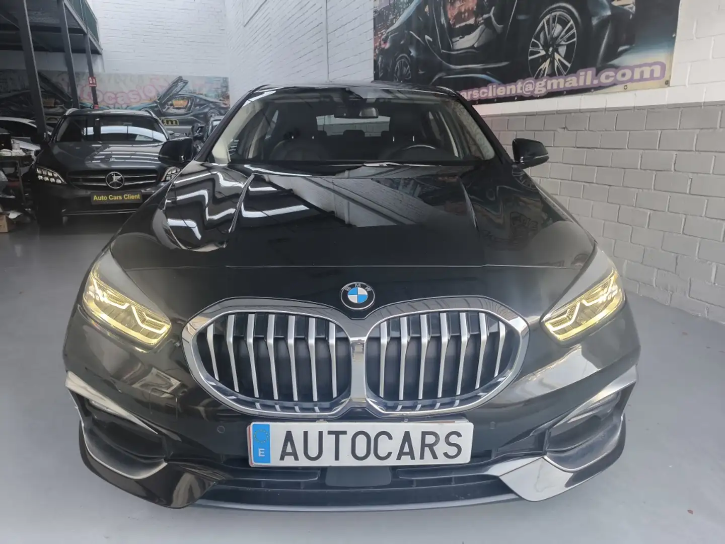 BMW 116 116dA Business Corporate Sport Noir - 1