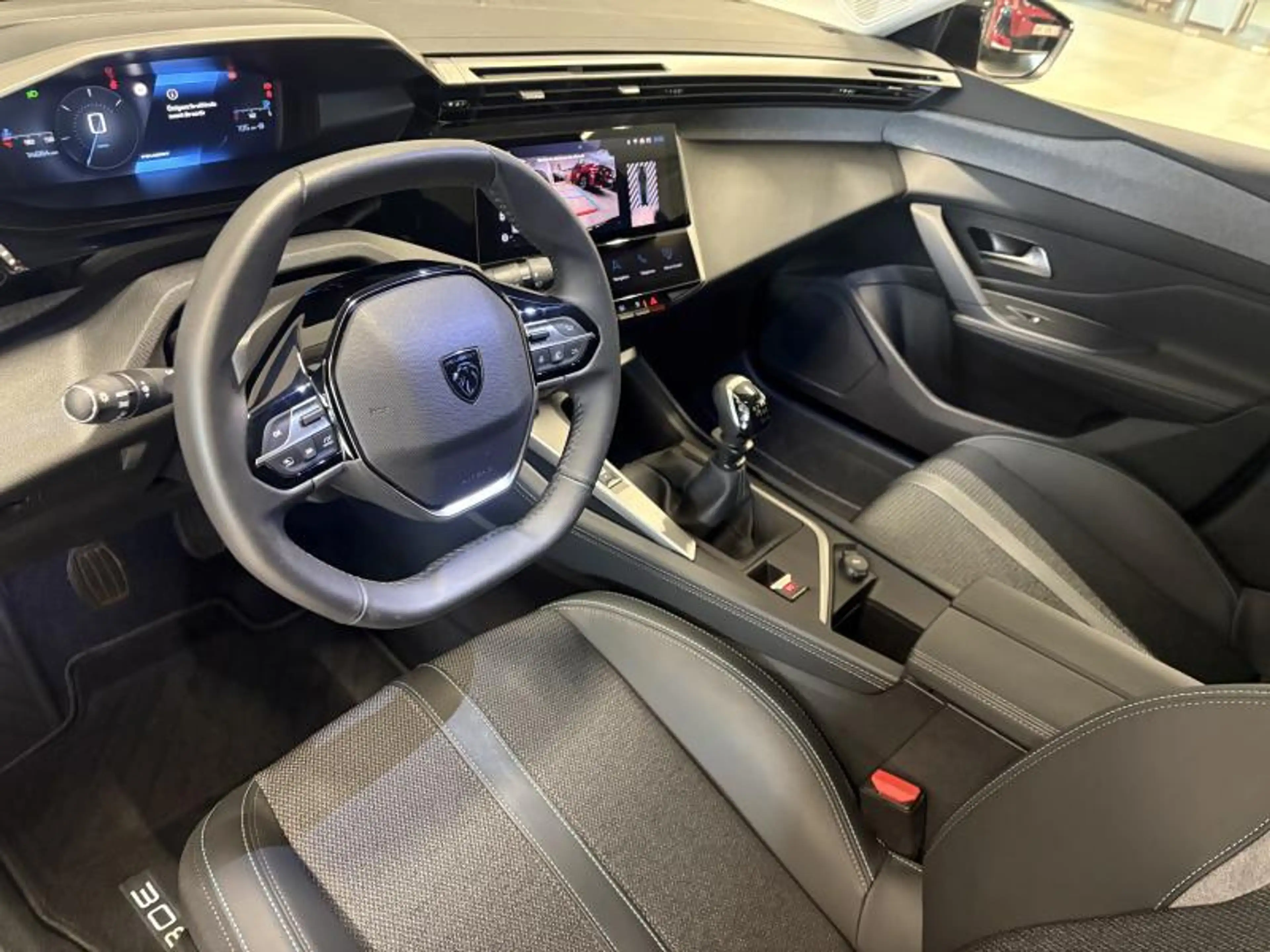 Peugeot 308 ALLURE 1.2 TURBO 130 — photo 9