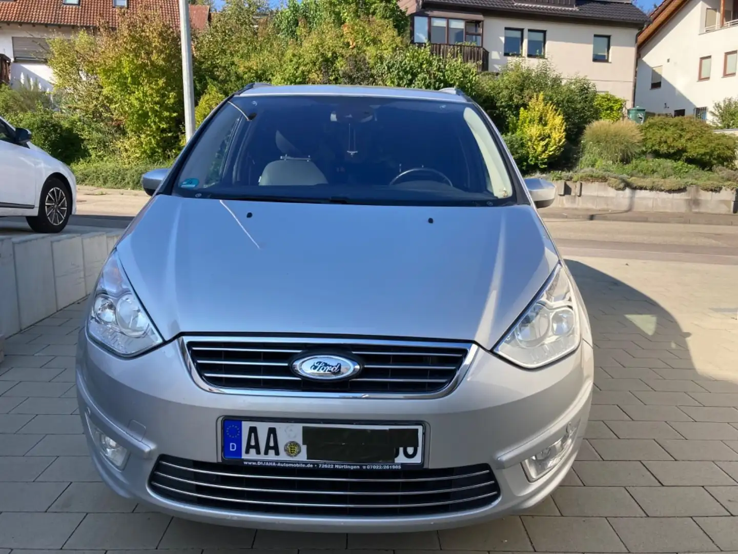 Ford Galaxy Galaxy Titanium 2,0 TDCi DPF Aut.Titanium Silber - 1