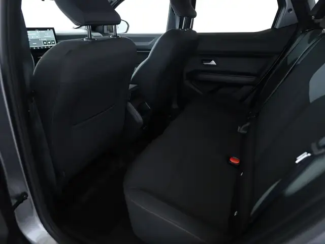 Dacia Duster view 12
