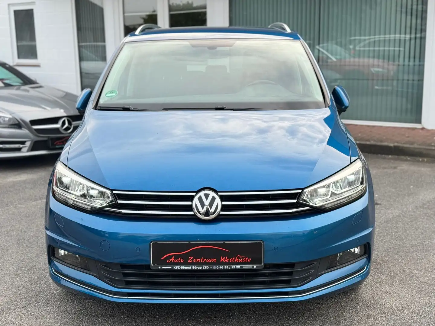 Volkswagen Touran 2.0 TDI DSG Highline 7Sitze AHK Navi ACC Blue - 2