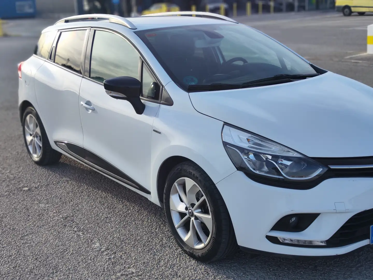 Renault Clio Sport Tourer 1.5dCi Energy Limited 66kW Blanco - 2