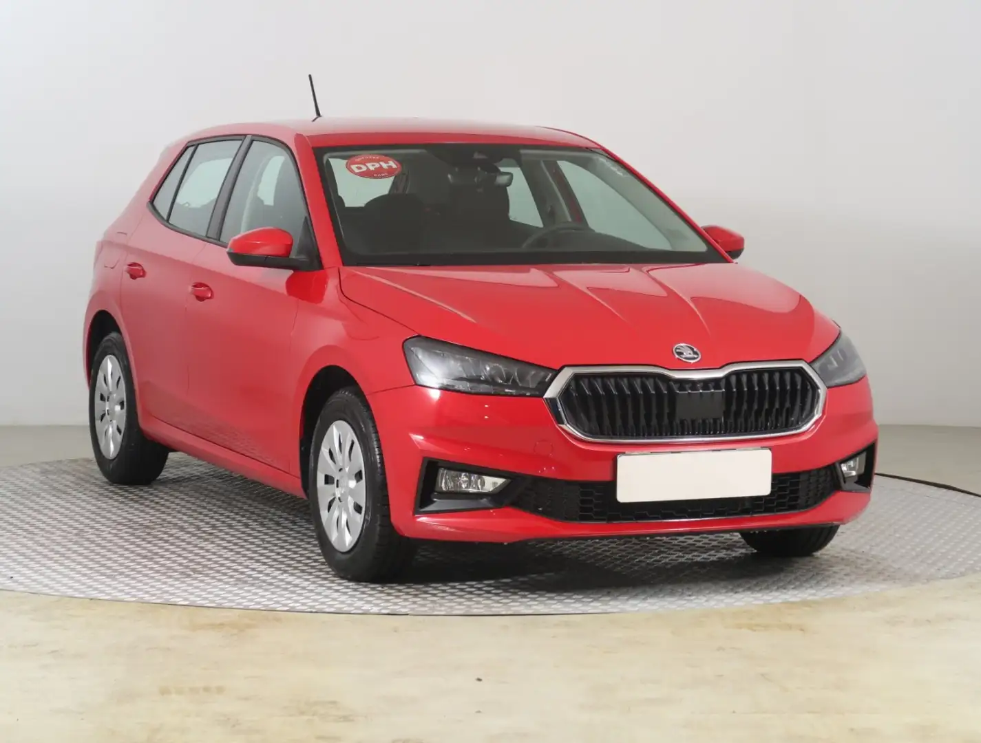 Skoda Fabia 1.0 TSI Selection ACC LED PDC SHZ SpurH Rood - 1