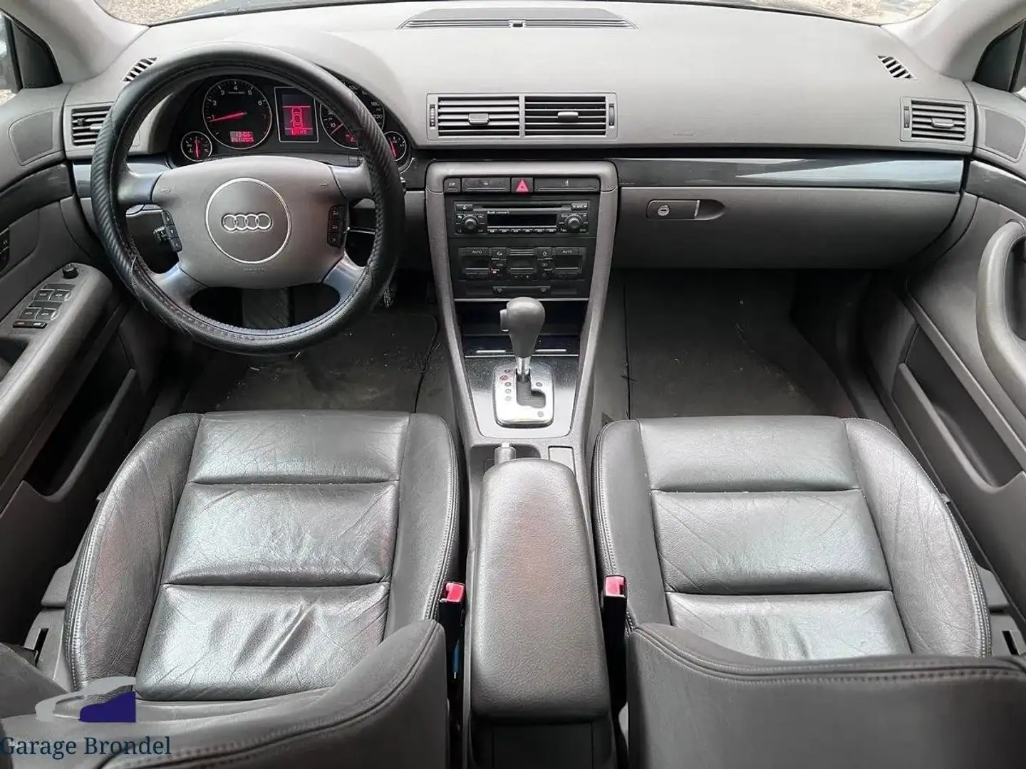 Audi A4 1.8 T 160cv BVA 3ème Main Grey - 2