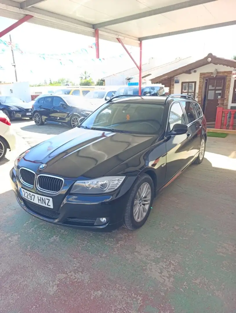 BMW 318 318d Negro - 2