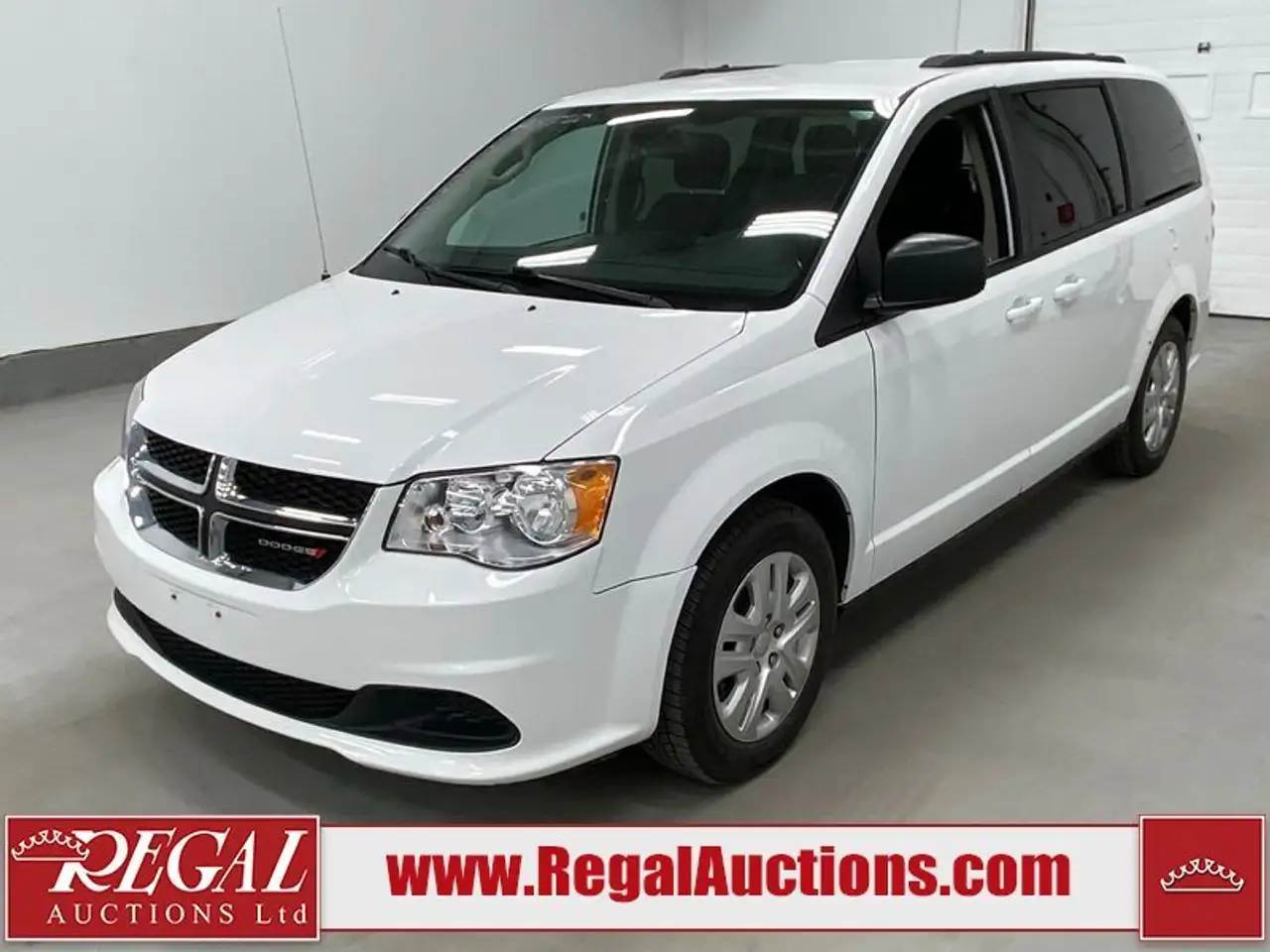 Dodge Grand Caravan снимка Dodge Grand Caravan