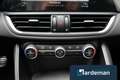 Alfa Romeo Giulia 2.0 T Q4 AWD Veloce carplay leder Noir - thumbnail 13