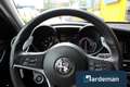Alfa Romeo Giulia 2.0 T Q4 AWD Veloce carplay leder Noir - thumbnail 20