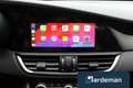 Alfa Romeo Giulia 2.0 T Q4 AWD Veloce carplay leder Noir - thumbnail 16