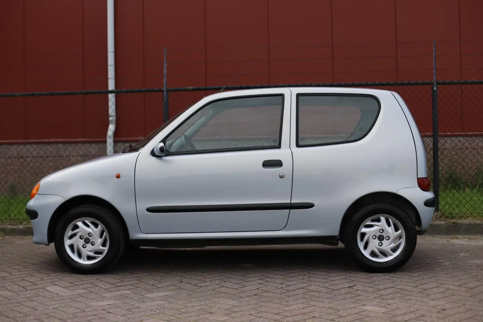 Fiat Seicento 1100 ie Hobby Gris - 2
