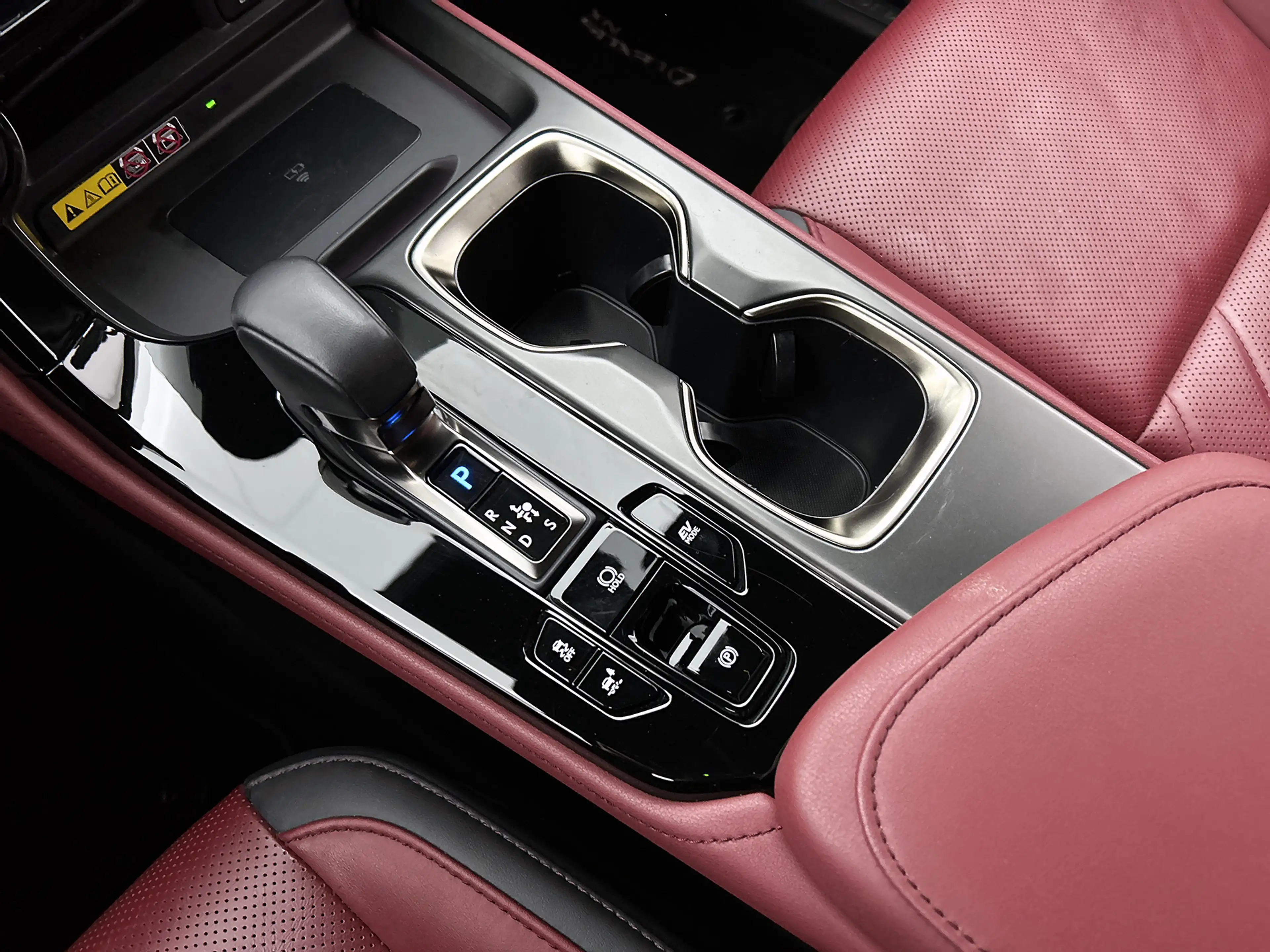 Lexus NX 350h AWD President Line | BTW | Mark Levinson | Rood Le — photo 14