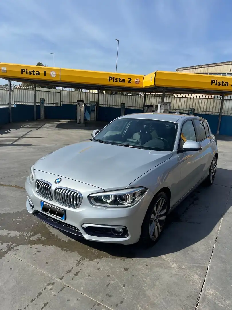 BMW 118 118d Urban 5p auto - 2