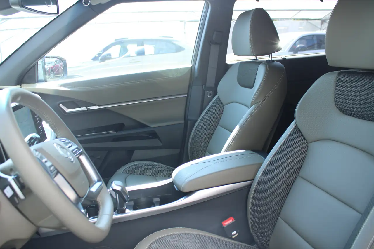 SsangYong Torres **SUPERDEAL 1.5P 2WD 6AT Forest Edition** 9
