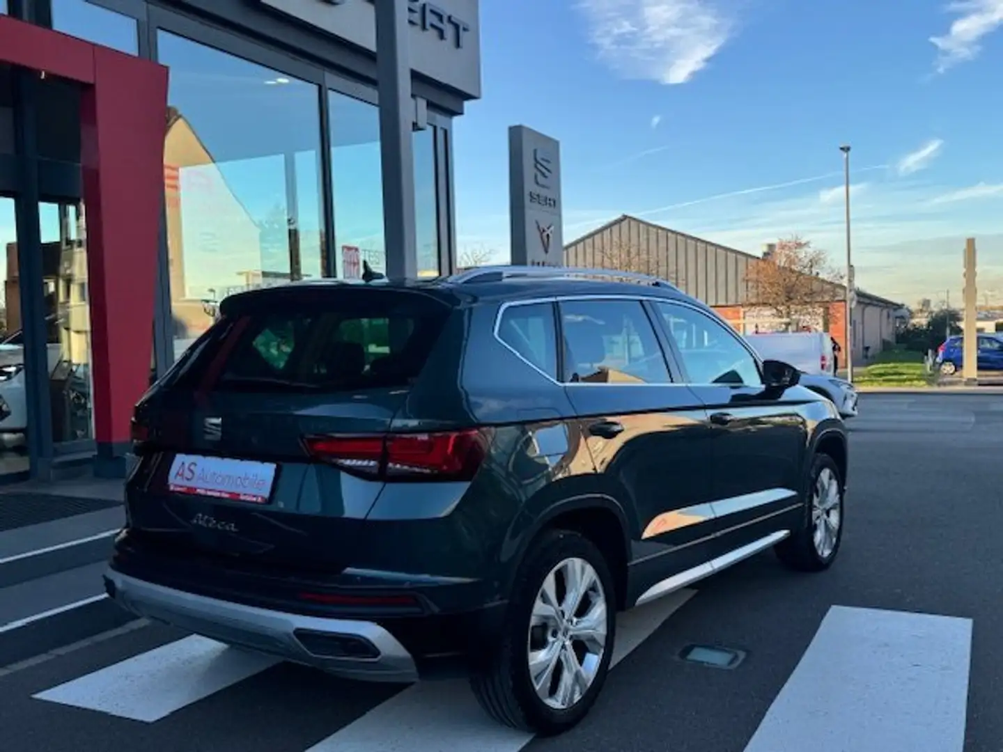 SEAT Ateca Xperience - Ihr SEAT Vertragshändler Grün - 2